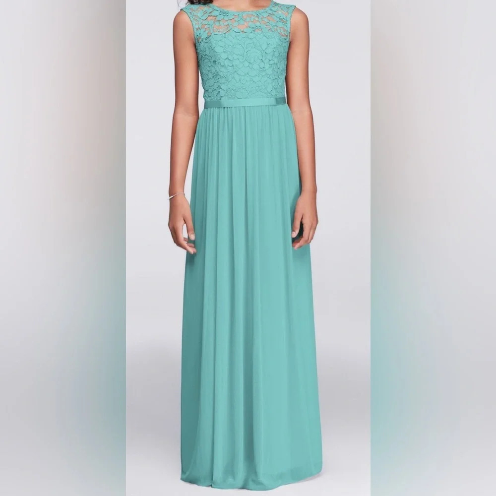 NWT Davids Bridal Long Lace Mesh Bridesmaid Dress